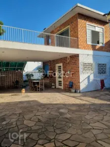 Casa com 3 Quartos à venda, 150m² no Camaquã, Porto Alegre