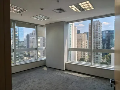 Sala Comercial para alugar, 229m² no Itaim Bibi, São Paulo