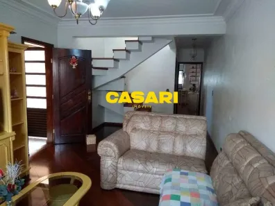 Sobrado com 3 Quartos à venda, 245m² no Jardim Las Vegas, Santo André