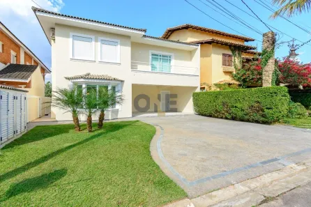 Casa de Condomínio com 4 Quartos para alugar, 309m² no São Paulo II, Cotia