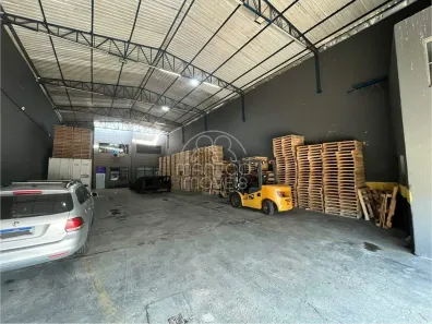 Galpão/Depósito/Armazém para alugar, 1200m² no Paquetá, Santos