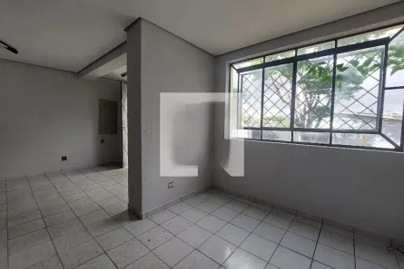 Casa com 5 Quartos à venda, 230m² no Indianópolis, São Paulo