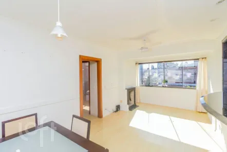 Apartamento com 2 Quartos à venda, 65m² no Mont Serrat, Porto Alegre