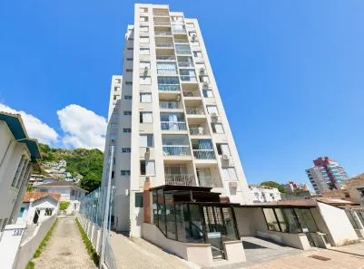 Apartamento com 2 Quartos à venda, 67m² no Centro, Florianópolis