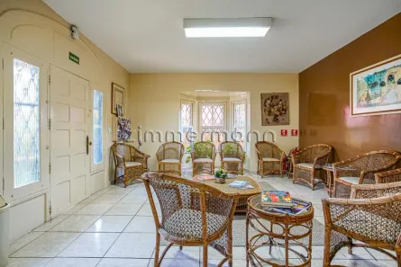 Sobrado com 5 Quartos à venda, 261m² no Sumaré, São Paulo