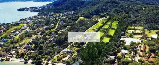 Lote/Terreno à venda, 762m² no Cacupé, Florianópolis