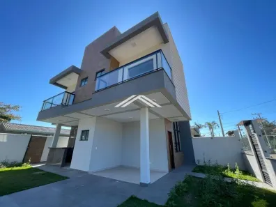 Sobrado com 3 Quartos para alugar, 120m² no Itapema do Norte, Itapoá