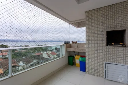 Apartamento com 3 Quartos à venda, 124m² no Balneário, Florianópolis