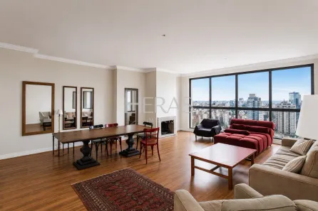 Apartamento com 3 Quartos à venda, 122m² no Três Figueiras, Porto Alegre