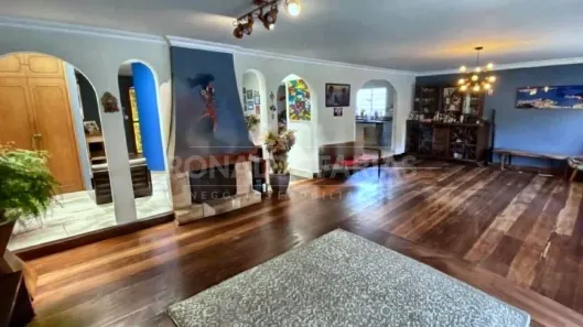 Casa com 3 Quartos à venda, 300m² no Interlagos, São Paulo
