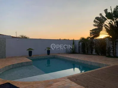 Casa de Condomínio com 3 Quartos à venda, 390m² no Jardim do Horto, Rio Claro