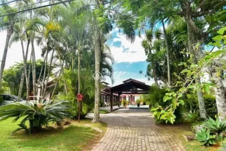 Imóvel Comercial com 7 Quartos à venda, 450m² no Jurerê Internacional, Florianópolis