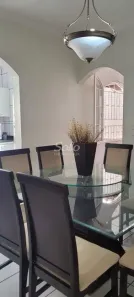 Casa com 4 Quartos à venda, 235m² no Umuarama, Uberlândia