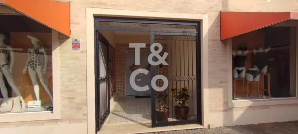 Prédio Comercial com 4 Quartos à venda, 313m² no Jardim Nova Europa, Campinas