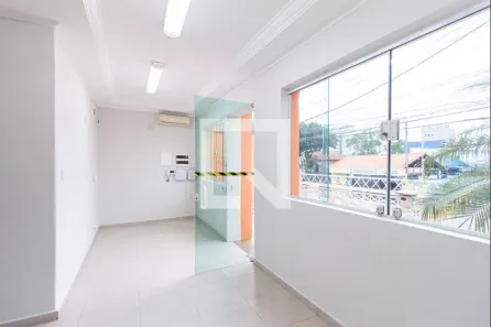 Casa com 6 Quartos à venda, 233m² no Centro, Osasco