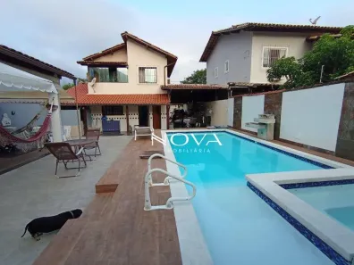 Casa com 4 Quartos à venda, 250m² no Piratininga, Niterói