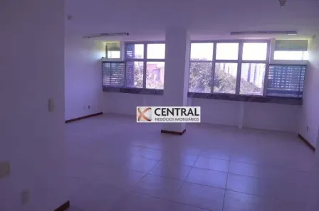 Sala Comercial para alugar, 46m² no Pituba, Salvador