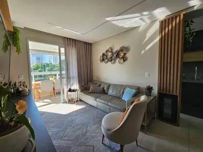 Apartamento com 2 Quartos à venda, 85m² no Barreiros, São José