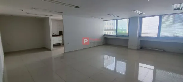 Sala Comercial para alugar, 52m² no Santo Amaro, São Paulo
