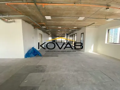 Sala Comercial com 3 Quartos para alugar, 290m² no Santo Amaro, São Paulo