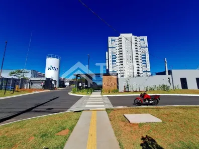 Apartamento com 2 Quartos para alugar, 60m² no Vila Lutfalla, São Carlos