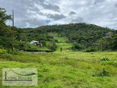 Fazenda/Sítio com 3 Quartos à venda, 250m² no , Petrópolis