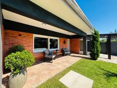 Casa com 3 Quartos à venda, 137m² no XANGRI-LÁ, Xangri-lá