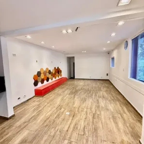 com 2 Quartos para alugar, 150m² no Pinheiros, São Paulo