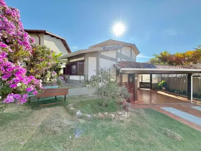 Casa de Condomínio com 3 Quartos à venda, 240m² no Santa Cruz, Valinhos