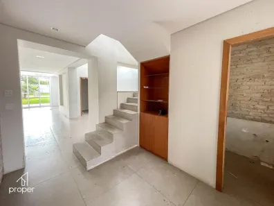 Prédio Comercial com 3 Quartos para alugar, 108m² no Centro, Pelotas
