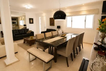 Casa com 5 Quartos à venda, 570m² no Bandeirantes (Pampulha), Belo Horizonte