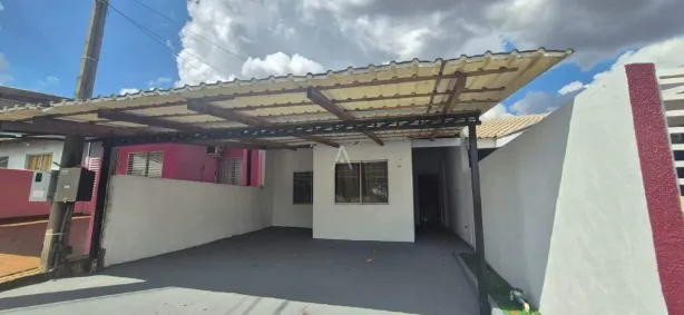 Casa com 2 Quartos para alugar, 48m² no Interlagos, Cascavel