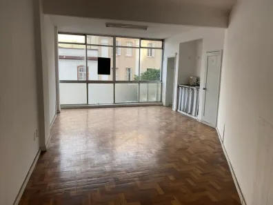 Sala Comercial para alugar, 40m² no Centro Histórico, Porto Alegre