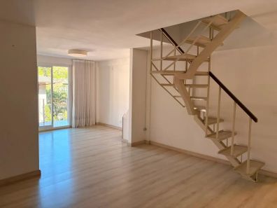 Apartamento com 3 Quartos para venda ou aluguel, 160m² no Itaipava, Petrópolis