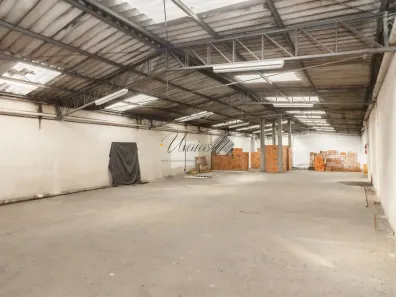 Galpão/Depósito/Armazém para venda ou aluguel, 475m² no São João Clímaco, São Paulo