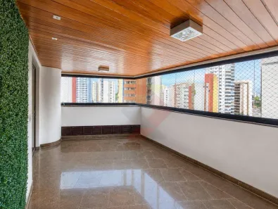 Apartamento com 3 Quartos para alugar, 215m² no Nova Suiça, Goiânia