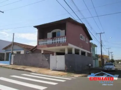 Casa com 3 Quartos à venda, 167m² no Vila Carmem, São Carlos
