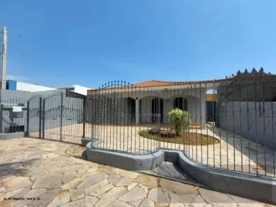 Casa com 5 Quartos à venda, 888m² no Jardim Acapulco, Marília