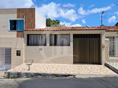 Casa com 3 Quartos à venda, 170m² no Novo Paraíso, Aracaju