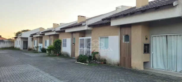 Casa de Condomínio com 2 Quartos à venda, 50m² no Guaratuba, Guaratuba