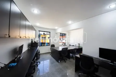 Sala Comercial para alugar, 30m² no Jardim das Acácias, São Paulo