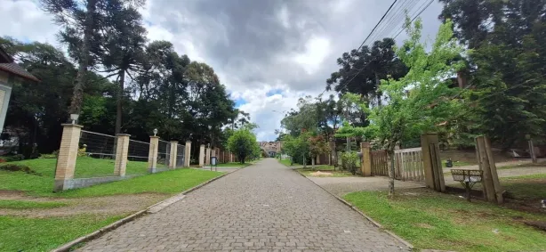 Lote/Terreno à venda, 640m² no Parque das Hortensias, Canela