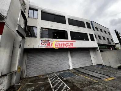 Prédio Comercial para alugar, 635m² no Cocaia, Guarulhos