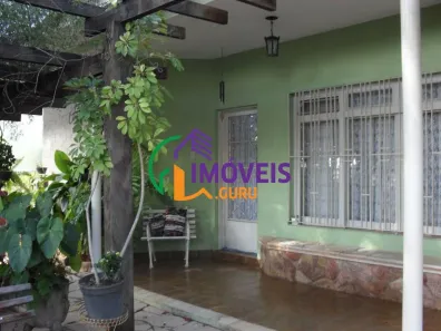 Casa com 3 Quartos à venda, 205m² no Vila Clayton, Valinhos