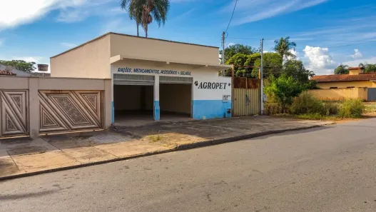 Galpão/Depósito/Armazém com 3 Quartos à venda, 420m² no Jardim Botânico, Goiânia