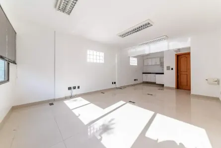 Sala Comercial para alugar, 40m² no Petrópolis, Porto Alegre