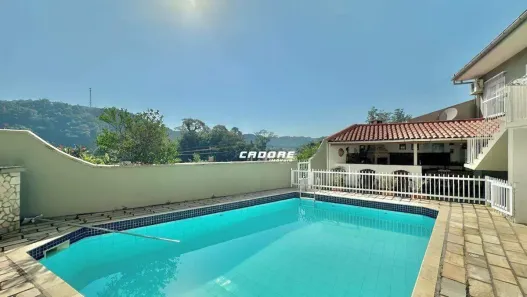 Casa com 5 Quartos à venda, 281m² no Progresso, Blumenau