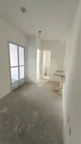 Apartamento com 2 Quartos à venda, 33m² no Vila Guedes, São Paulo