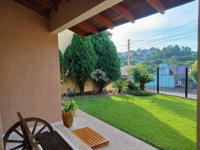 Casa com 2 Quartos à venda, 114m² no Petrópolis, Novo Hamburgo
