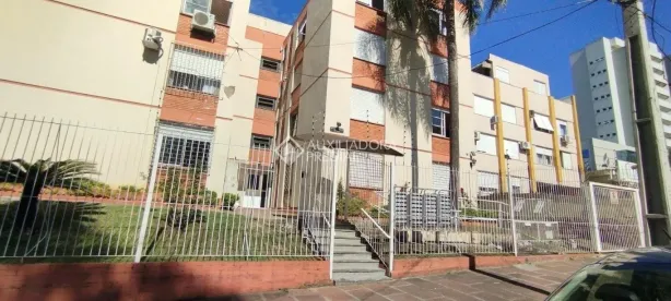 Apartamento com 2 Quartos à venda, 45m² no Passo da Areia, Porto Alegre